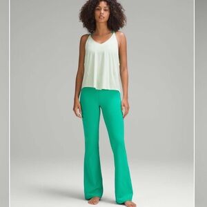 Lululemon Modal-Silk Yoga Tank Top Kohlrabi Green size 2